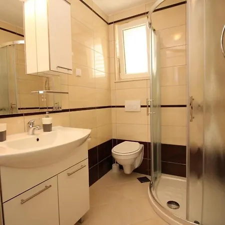 Gorica 2 By Interhome Daire *