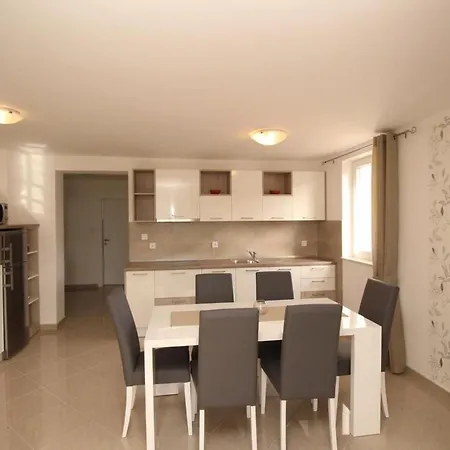 Apartamento Gorica 2 By Interhome